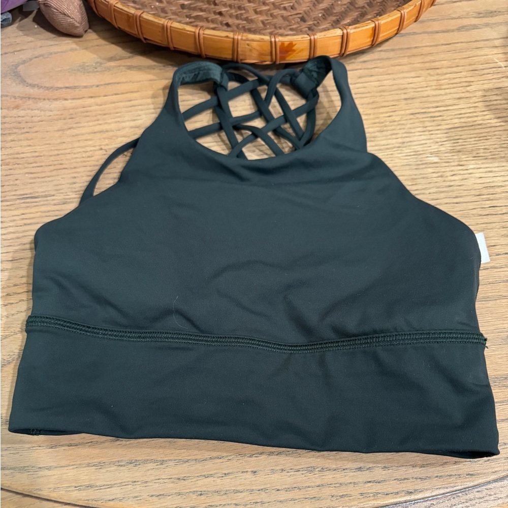 Lululemon sports bra